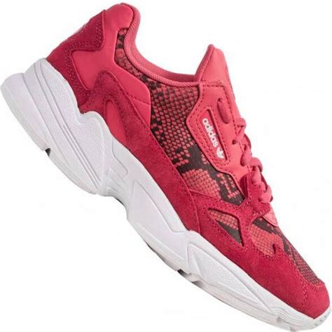 schoenen adidas dames falcon|Women .